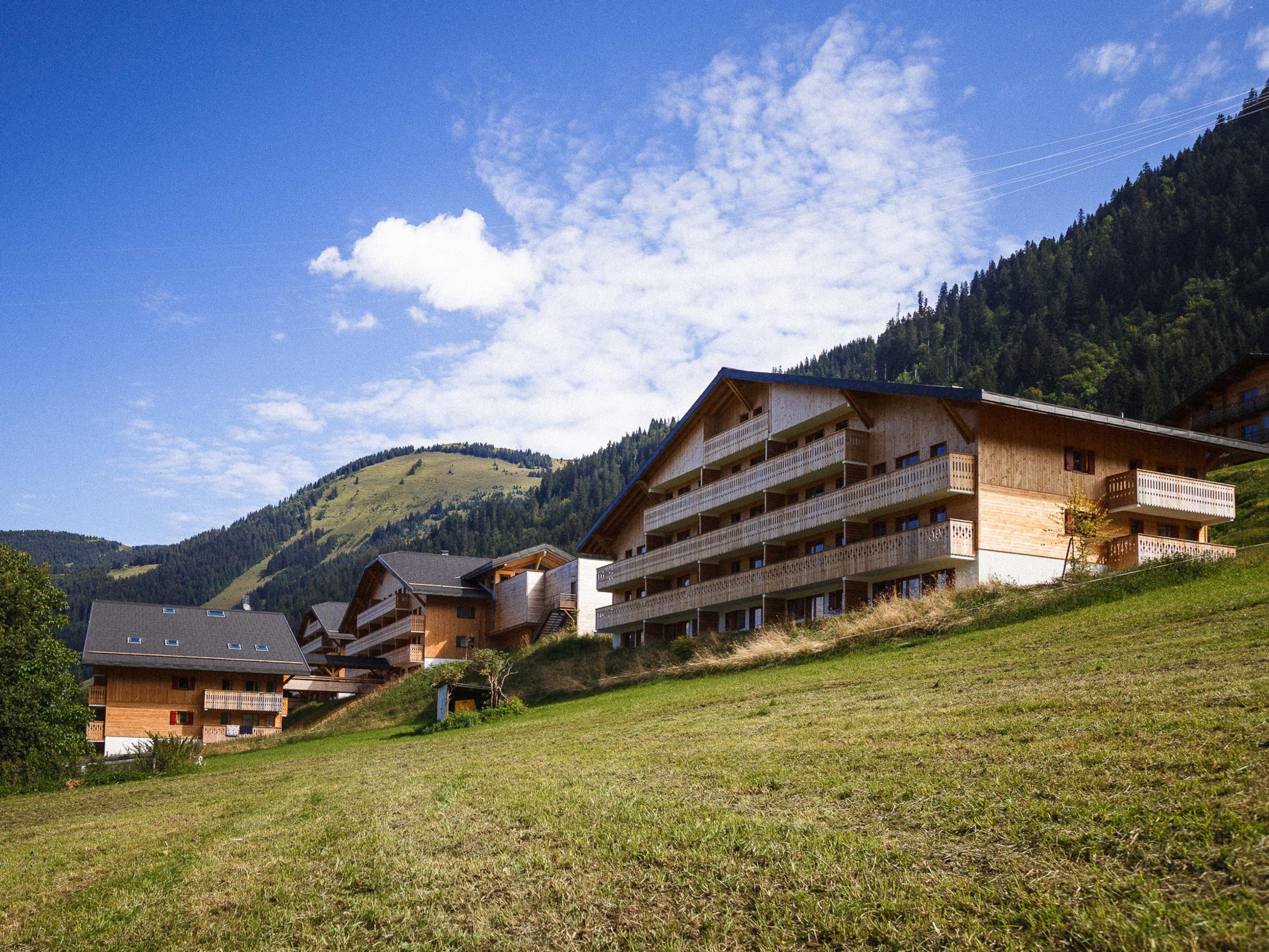 Residence Nemea Le Grand Lodge Chatel Exterior photo